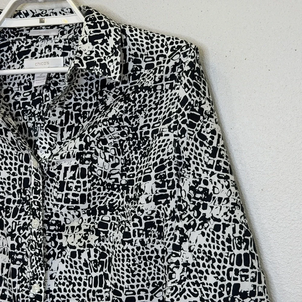 Chico's No Iron Top Womens Size 2 Large Black Print Long Sleeve Button Front - Picture 3 of 7